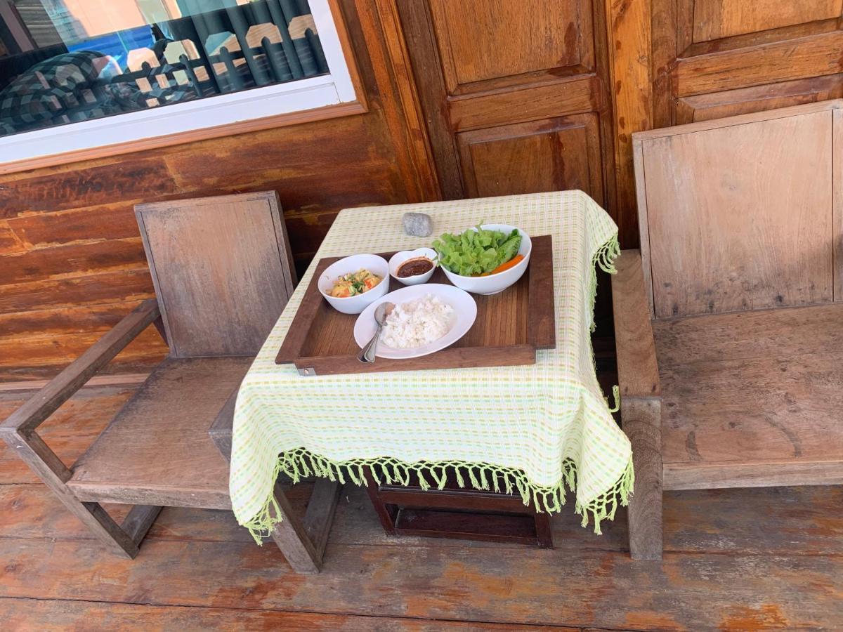 Une Jai Place เรือนอุ่นใจ Phimai Exteriér fotografie